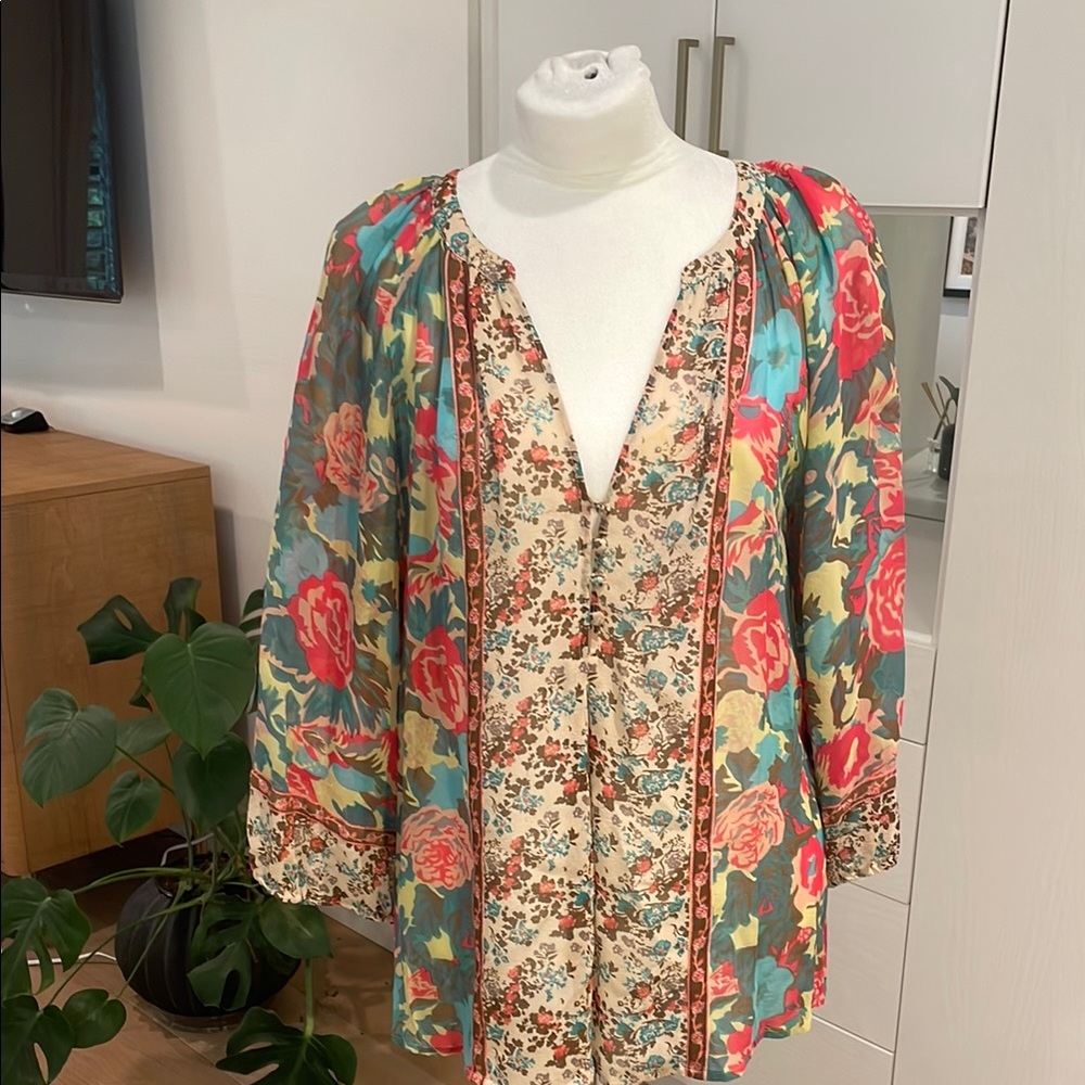 Joie Pink and Blue Floral 3/4 Sleeve Blouse